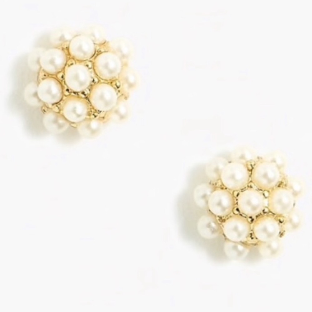 J Crew Dotty Pearl/Gold Stud Earrings NWT.